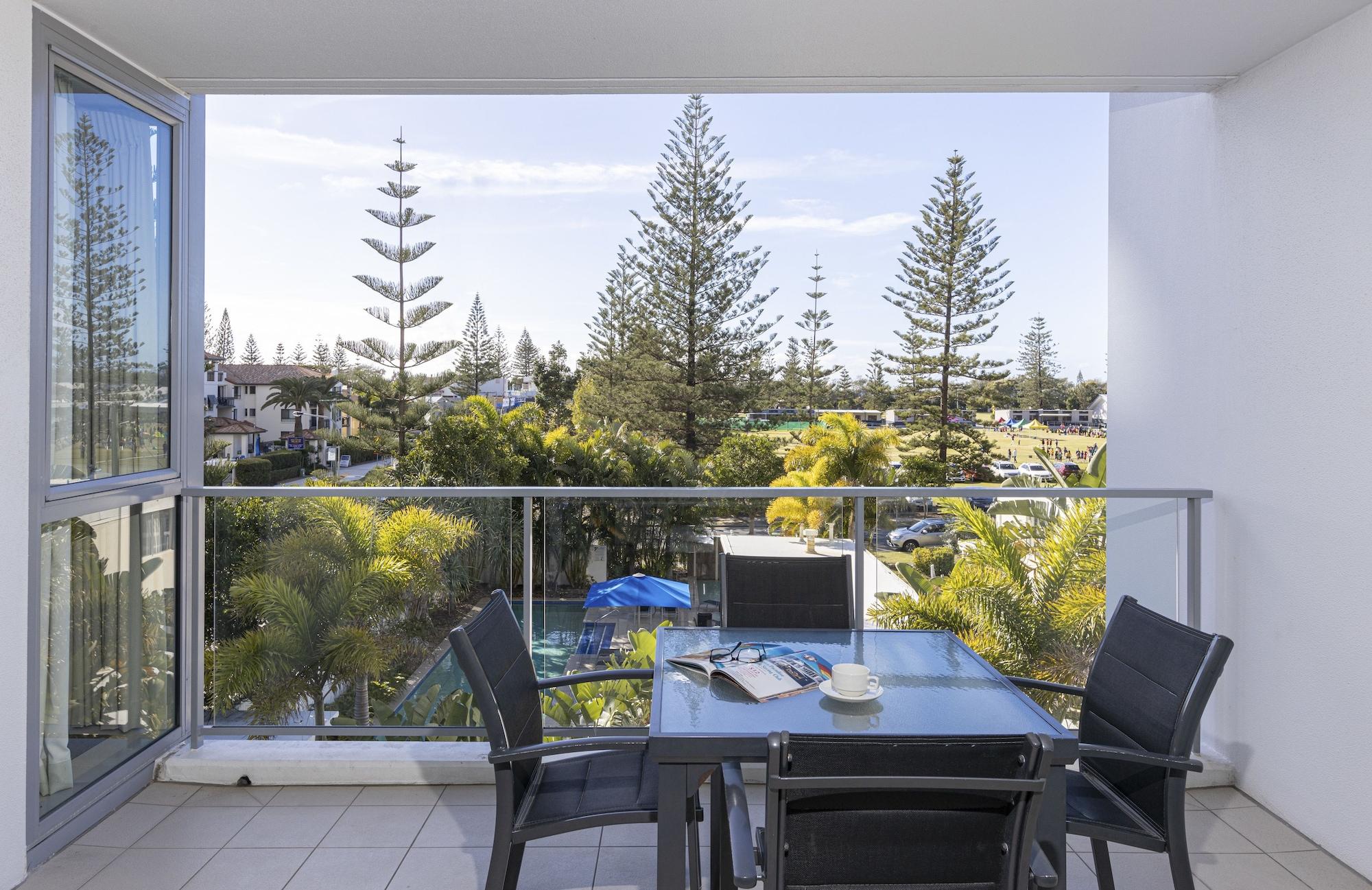 Ocean Pacific Resort - Official Broadbeach Exterior photo