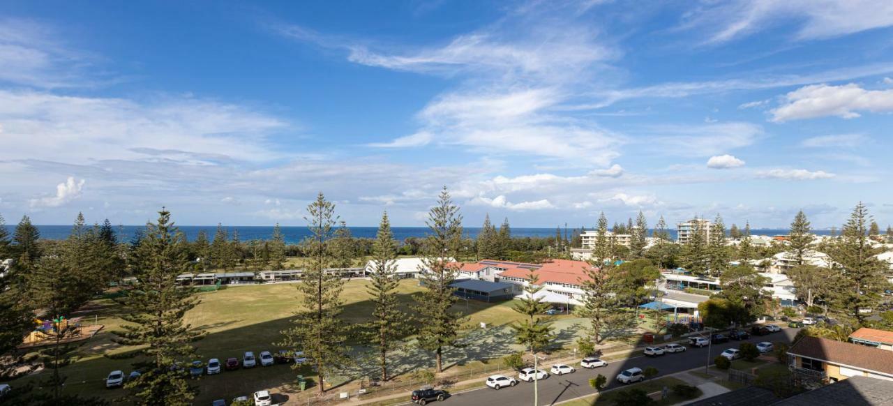 Ocean Pacific Resort - Official Broadbeach Exterior photo